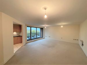 Lounge- click for photo gallery